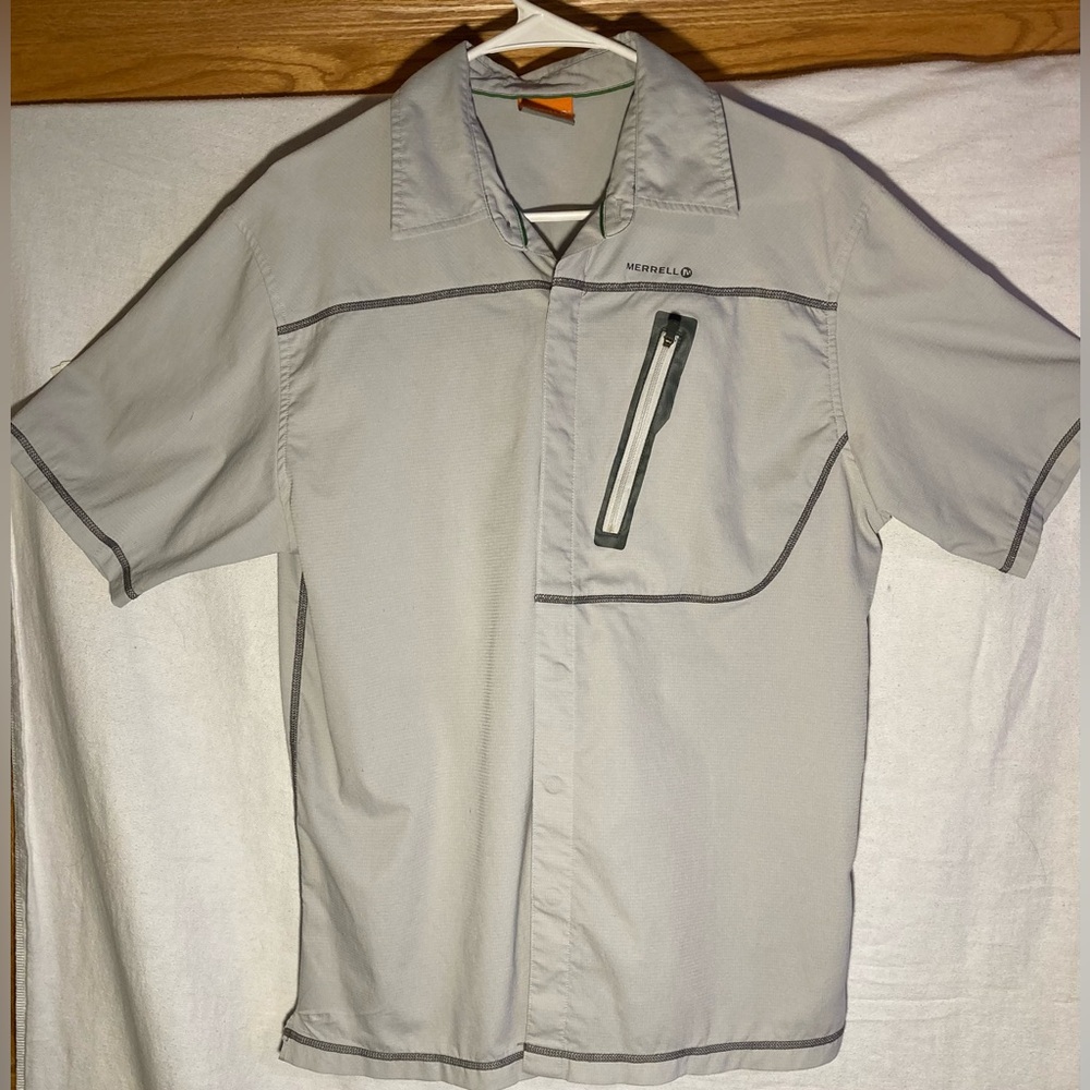Merrell back vented button down